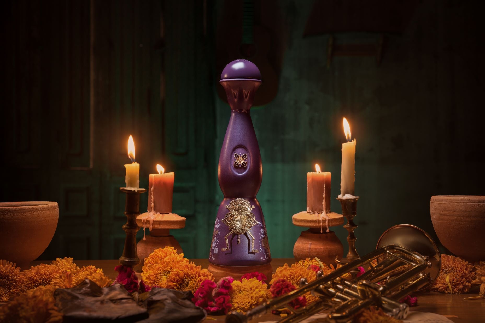 Clase Azul México Unveils Día de Muertos Limited Edition Música