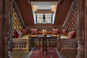 The King's Lodge, The Connaught
