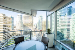 Shangri-La Vancouver, Orchid Balcony Suite