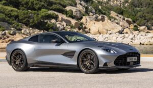 Aston Martin V12 Vanquish