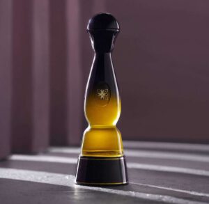 Clase Azul Gold – $300
