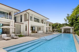 One Beachlands, Barbados