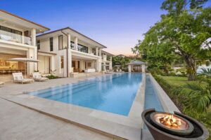 One Beachlands, Barbados