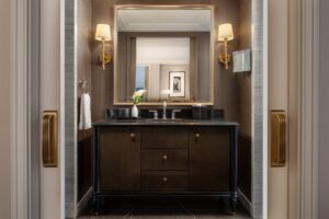 Junior Suite Bathroom