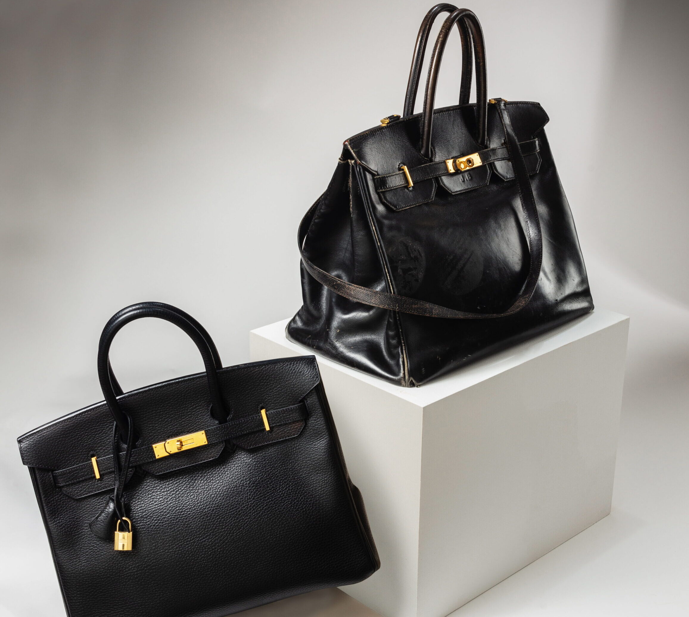 Gen-Z Buyers Are Shaping the Auction Market – and They’re Choosing Bags Over Art