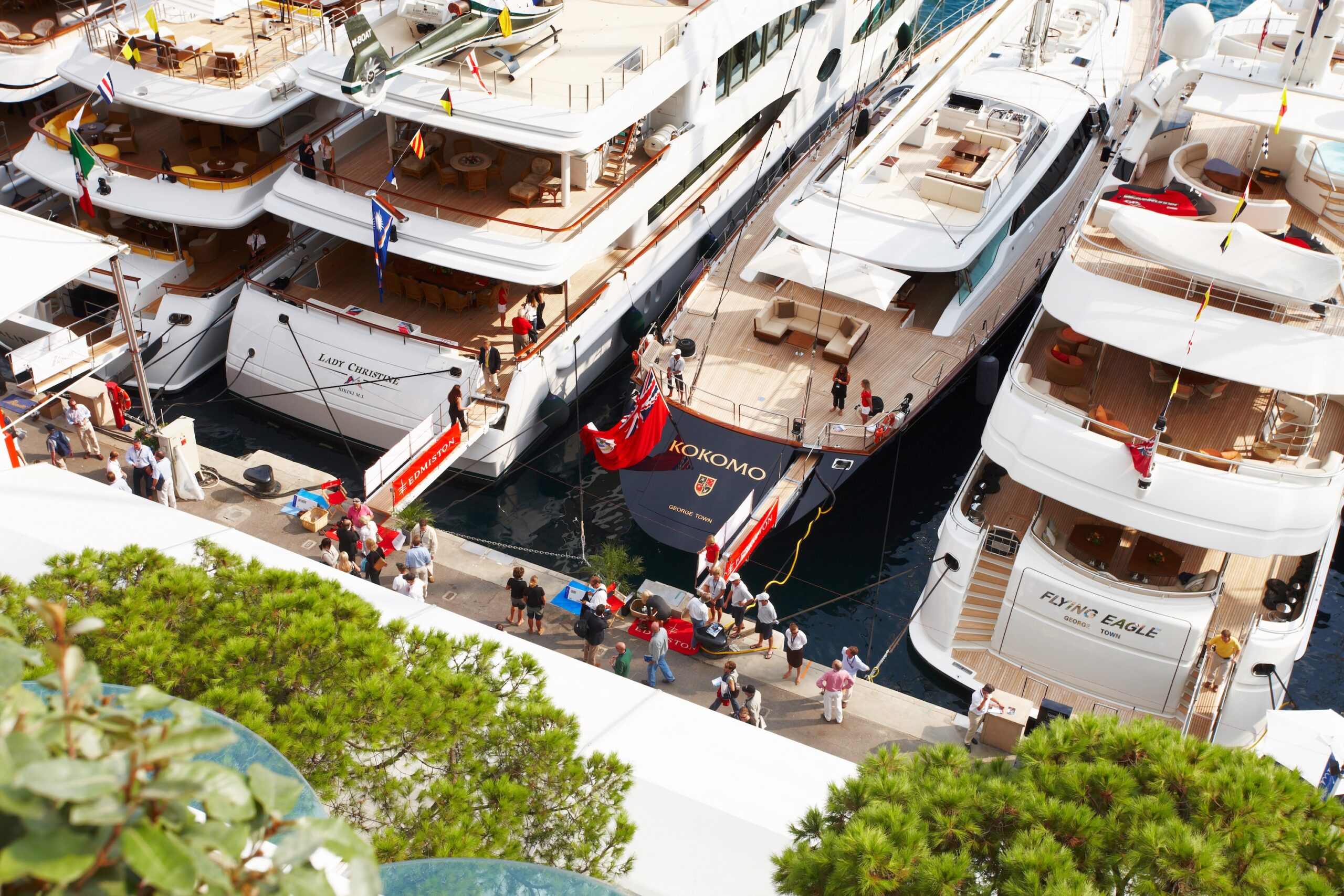 An Expert Guide to Yacht Shows Around the World